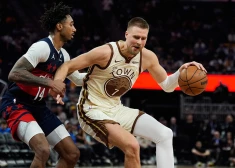 Porziņģis rezultatīvākais "Warriors" uzvarā pār savu bijušo klubu