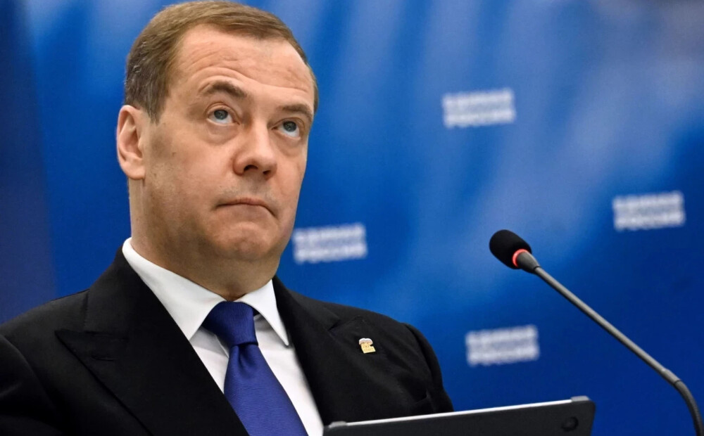 Medvedevs kārtējo reizi izgāž žulti uz Kallasu un dod mājienu, ka Igaunija 