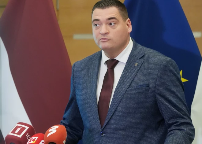 "Это нельзя терпеть": Ратниекс рад, что в Риге началась "зачистка" кебабных