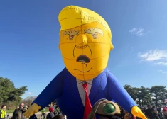 Mēnesis karā ar Irānu: Tramps nonācis bezizejas situācijā – Baltais nams drudžaini meklē atkāpšanās ceļu