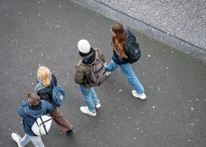 Krietni pieaudzis bērnu skaits, kuriem tiek piemērota probācijas novērošana