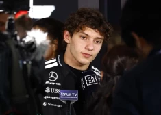 19 gadus vecais Antonelli izcīna uzvaru Japānas "Grand Prix" un kļūst par kopvērtējuma līderi