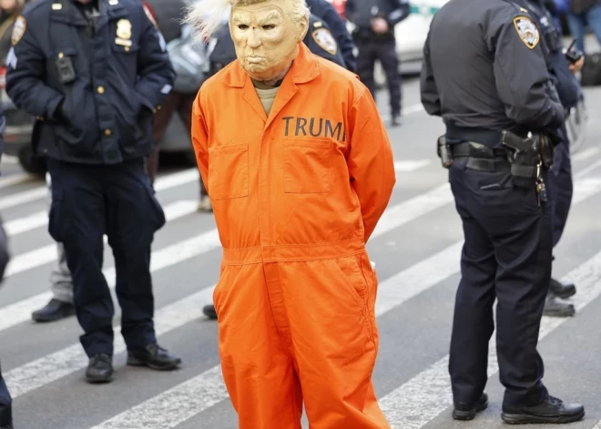 Sestdien, 28. martā, vairāk nekā astoņi miljoni amerikāņu piedalījās masveida protestos Amerikas Savienotajās Valstīs (ASV), lai izrādītu pretestību prezidenta Donalda Trampa īstenotajai politikai un karam pret Irānu.