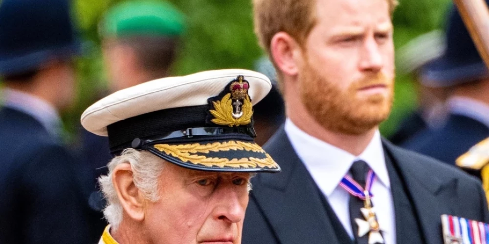 Princis Harijs cer uz tikšanos ar karali Čārlzu III ar saviem bērniem.