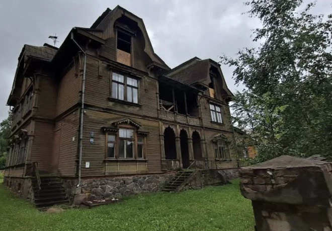 Veides pils tagad. FOTO: Google Maps.