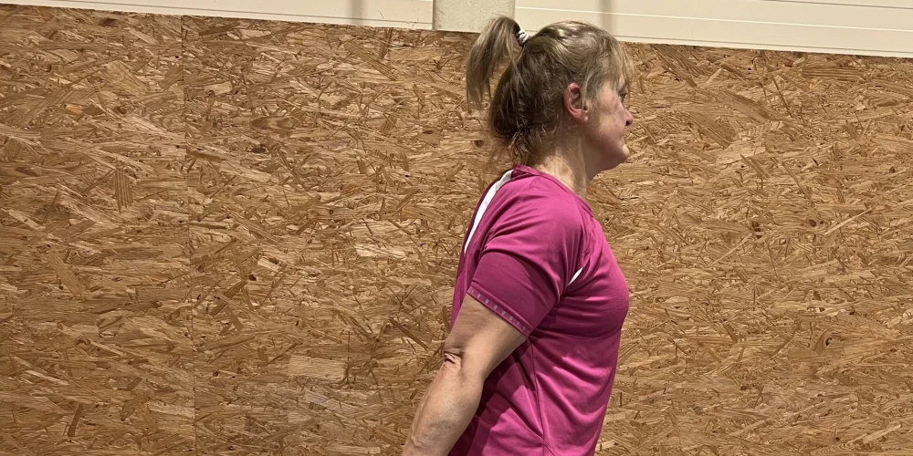 Madara Dzalbe mēdz atkārtot: “Kustība ir dzīvība”. Seniori, kas viņas vingrošanas nodarbībās papildina enerģijas un dzīvesprieka rezerves, to var apstiprināt.