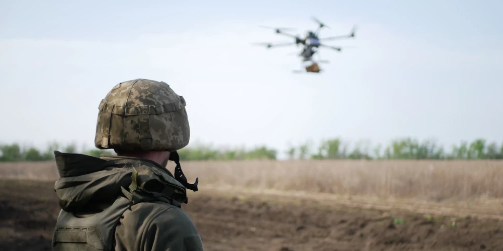 На прошлой неделе в странах Балтии были зафиксированы полеты и падения трех дронов со взрывами.