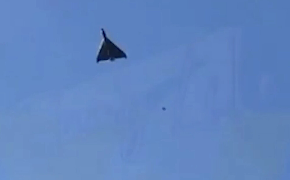 Brīdina par iespējamu dronu apdraudējumu Latvijas gaisa telpā