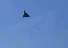 Brīdina par iespējamu dronu apdraudējumu Latvijas gaisa telpā