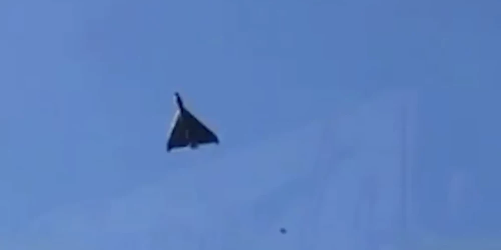 Предупреждение о возможной угрозе со стороны беспилотников в районах Балви и Лудзы.