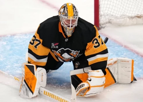 Artūrs Šilovs aizvada pirmo pilnvērtīgo sezonu kā NHL vārtsargs.