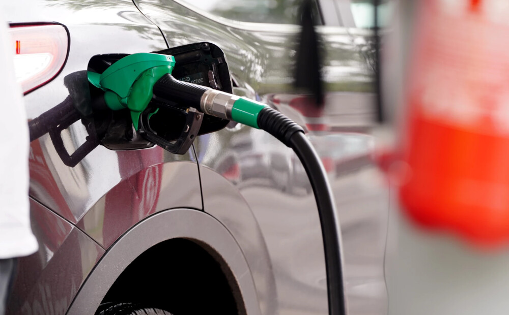 Dienu pirms akcīzes samazinājuma dīzeļdegvielas cena jau krītas