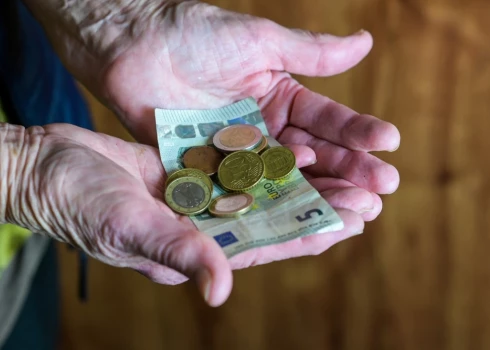 VSAA pārrēķinās pensijas automātiski.