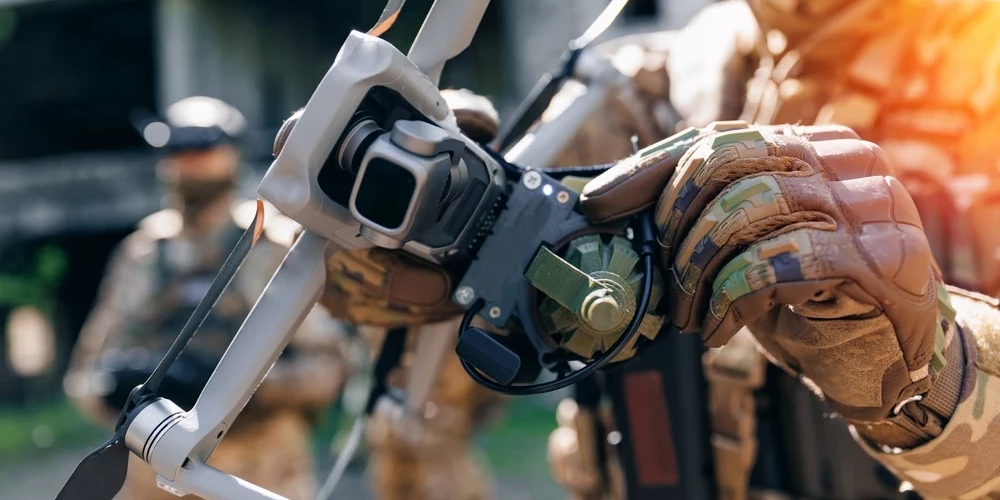 Tartu apriņķī atrastas drona atlūzas.