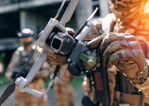 Tartu apriņķī atrastas drona atlūzas.