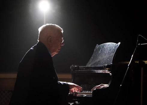 Mazajā Mežotnes pilī jauno koncertsezonu atklās ar džeza programmu.