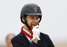 Rihards Snikus kļūst par Latvijas ziemas čempionu paralimpiskajā iejādē