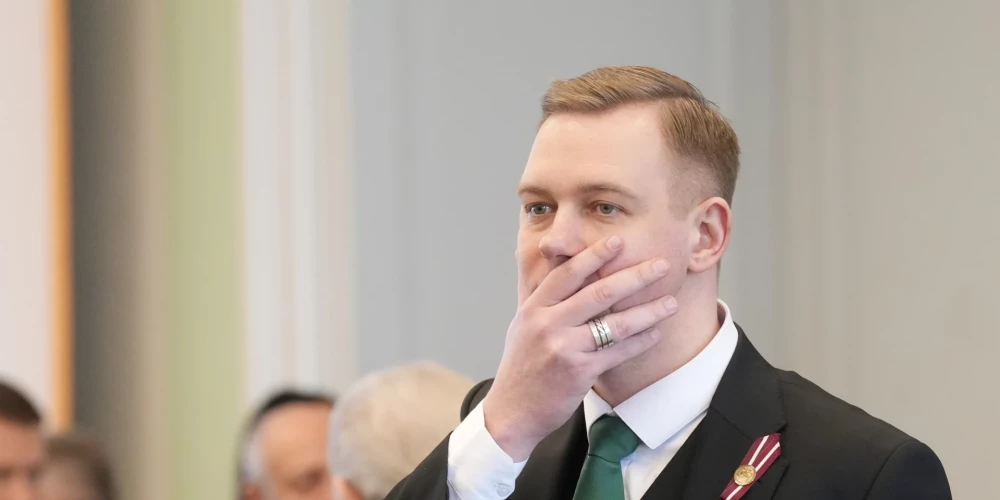 Jau vēstījām, ka 2019. gadā uzsākto Administratīvi teritoriālo reformu (ATR) skar arī Administratīvo teritoriju un apdzīvoto vietu likums, kas nosaka, ka Ministru kabinets (MK) reizi četros gados, (sākot ar 2022. gadu) līdz 1. maijam iesniedz Saeimai ziņojumu par izmaiņām pašvaldību un administratīvo reģionu sociālekonomiskajā situācijā.