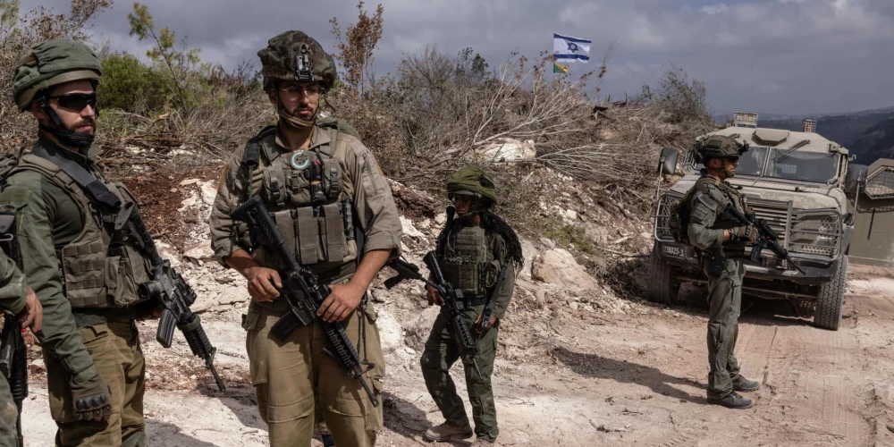 Izraēlas karavīri Libānas dienvidos