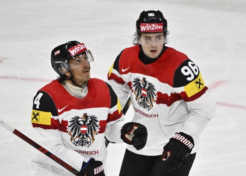 Diemžēl uz Rīgu neatbrauks NHL komandas "Red Wings" pārstāvis Marko Kaspers (pa labi)