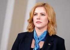 Siliņa: Iespējams, "airBaltic" būs vajadzīgs vēl kāda cita veida finansiāls atbalsts