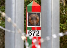 Латвийская спецслужба обратилась с заявлением к тем жителям, которые на праздники собрались в РФ и Беларусь