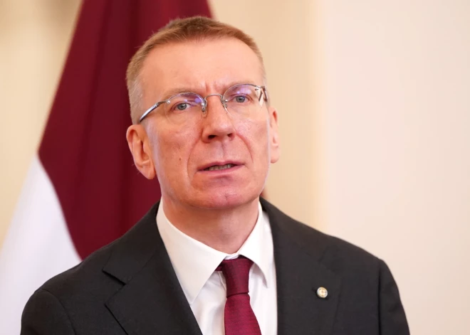 Сеял ли Ринкевич панику? Почему президента критикуют за заботу о латвийцах?