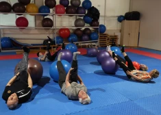 No rīta aizej ar stīvām kājām, bet pēc vingrošanas atgriezies mundrs - kā Madonas seniori uztur možumu