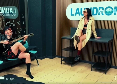 Kuriozākie mirkļi “Laundromat” pašapkalpošanās veļas mazgātavās. 