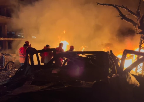 Irāna veikusi līdz šim lielāko raķešu uzbrukumu Izraēlai. 