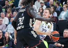 Žagaram neliels spēles laiks "Fenerbahce" zaudējumā "Bayern" komandai