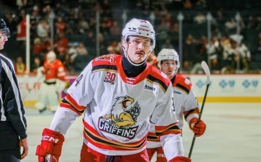 Tralmakam un Vilmanim ļoti rezultatīvs sniegums komandu uzvarās AHL