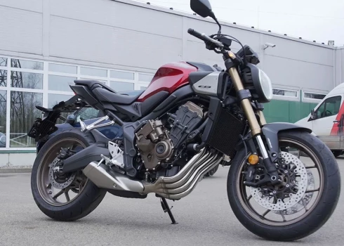 Honda moto pagarinātā garantija var noderēt, ja motocikls iegādāts ārzemēs.