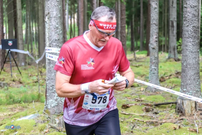 Juris Kokins orientierista gaitās.