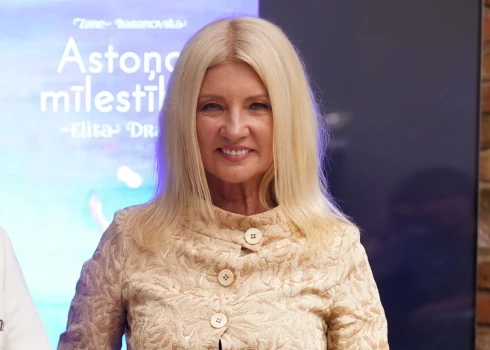 Rakstniece Drāke izstājusies no LPV un pievienojusies partijai "Platforma 21".