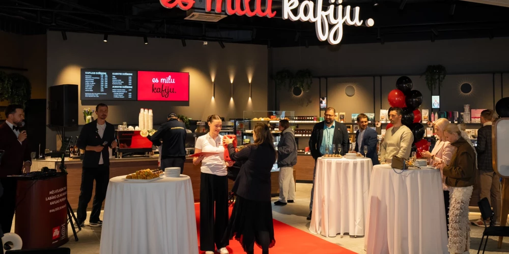 Сеть Es mīlu kafiju открыла третий магазин в Риге.