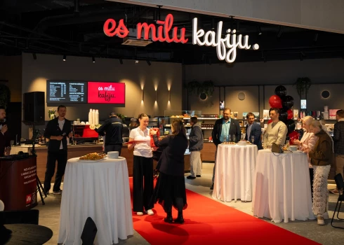 Сеть Es mīlu kafiju открыла третий магазин в Риге.