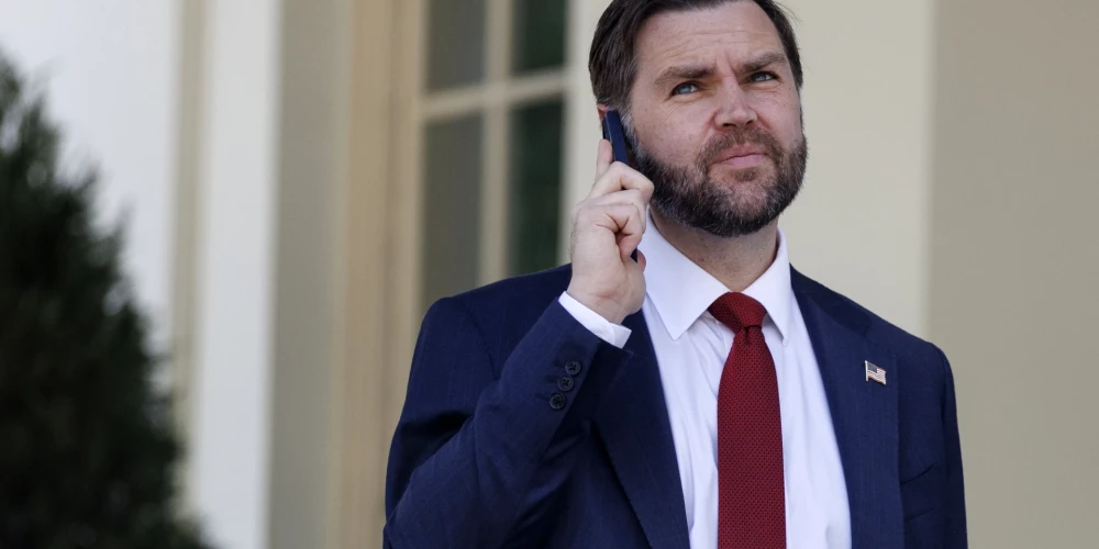 ASV viceprezidents Džeimss Deivids Venss.