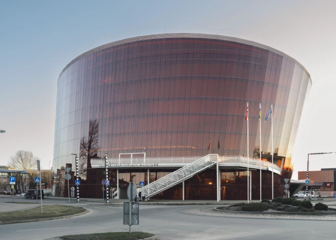 Liepājas koncertzālē top koncertprogramma par mākslu izgāzties