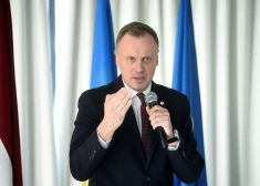 "Šis nav dekoratīvas politikas laiks!" Tavars aicina prezidentu domāt par pārejas valdības izveidi, nevis Lieldienu tradīcijām