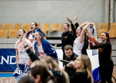 "TTT Rīga" basketbolistes uzvar Klaipēdas "Neptūnas" un sasniedz Baltijas līgas finālu