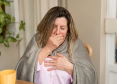 Как победить кашель: советы фармацевта по использованию трав, сиропов и пастилок