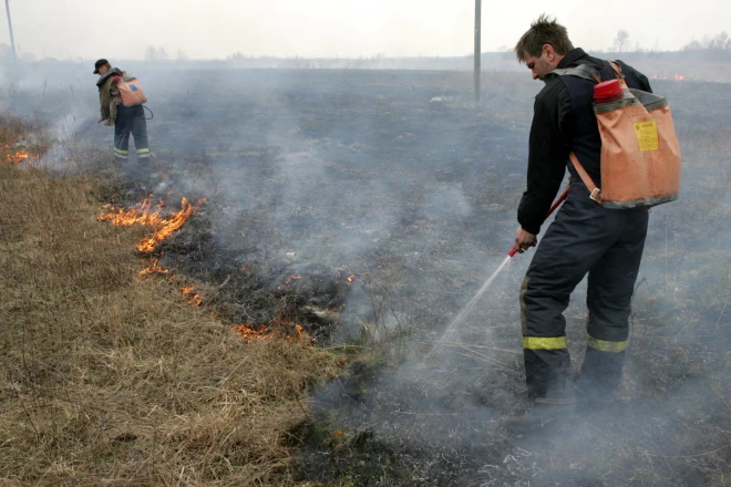 Šogad jau dzēsti vairāki simti kūlas ugunsgrēku.