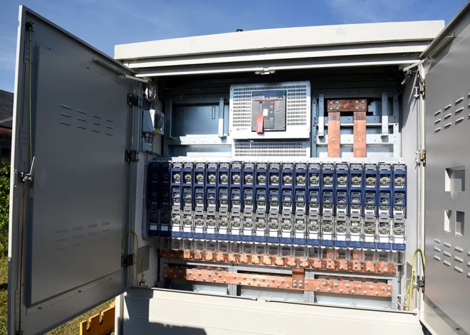 Rīgā bez elektrības palikuši ap 1500 klienti