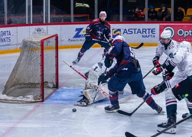 "Zemgale"/LBTU saplosa "Liepājas hokeja komandu" un kļūst par "Mogo"/RSU pretinieci OHL finālā