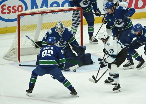 "Canucks" viesos ar rezultātu 4:7 (1:2, 1:2, 2:3) zaudēja Jūtas "Mammoth".