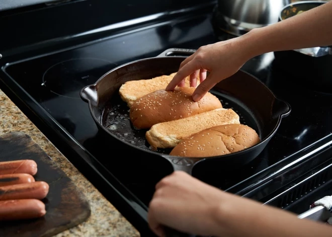 Хот-дог дома за 15 минут: простой рецепт для быстрого и вкусного перекуса