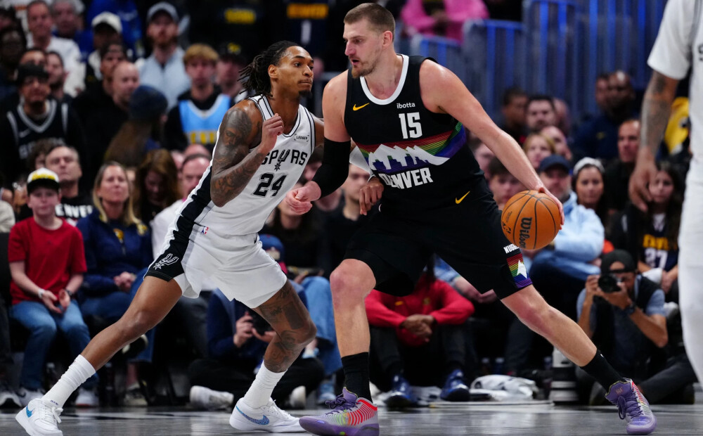 Jokiča un Vembanjamas duelī 