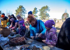 "Lai mēs ne tikai censtos būt labāki, bet arī vairāk priecātos" – mācītāji sveic Lieldienās
