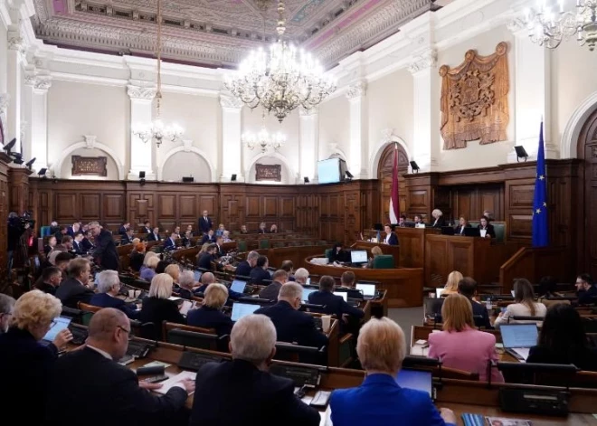 Izmaksāti 7645 eiro – atklāj, kurš no Saeimas deputātiem februārī saņēmis vislielāko atalgojumu